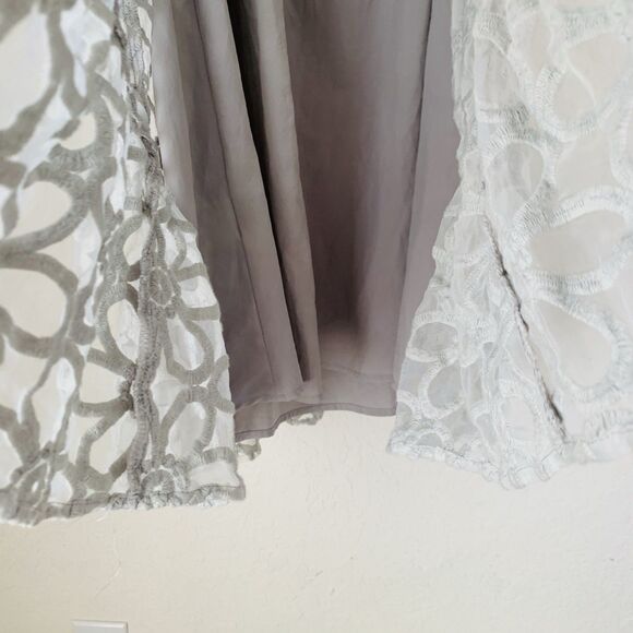 Ivy City Dress Women L Gray Floral Smocked Midi Puff Sleeve Mommy Cottage Boho - Picture 9 of 13